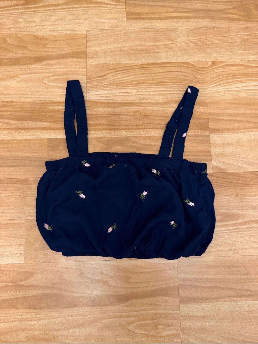 Storee Navy Blue Embroidered Floral Bubble Hem Crop Tank Top Women's Small S 